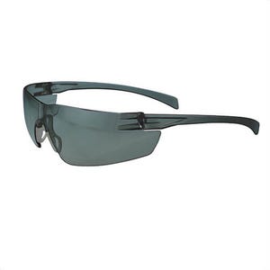 Radians® SE1-20 Serrator™ Lightweight Safety Eyewear, Hard Coated, Smoke Lens, Smoke, Polycarbonate Lens, ANSI Z87.1